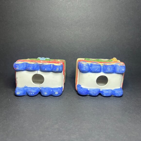 Vintage Brookstone Bear Village Porcelain Bisque 2pc Christmas Train Set Decor - Picture 6 of 6